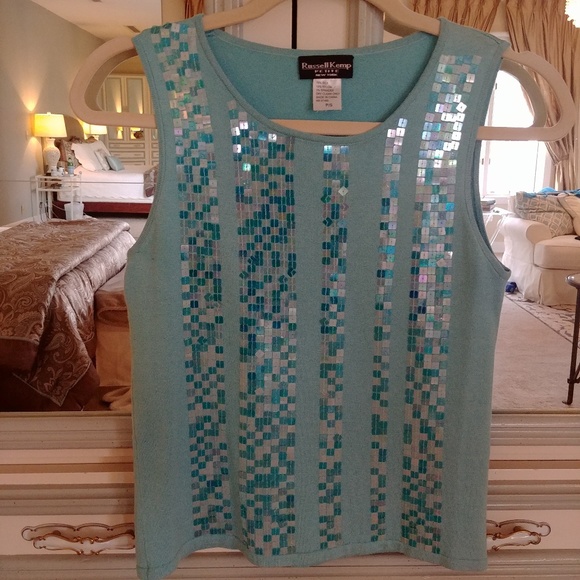 Top - Picture 3 of 5